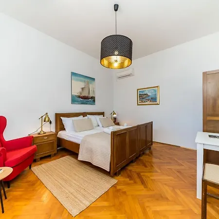 וילה Dubrovnik-cavtat Mima -sea Front With Pool קאבטאט