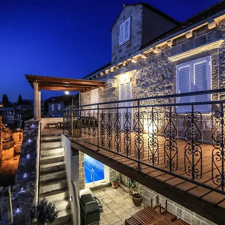 Dubrovnik-cavtat Mima -sea Front With Pool